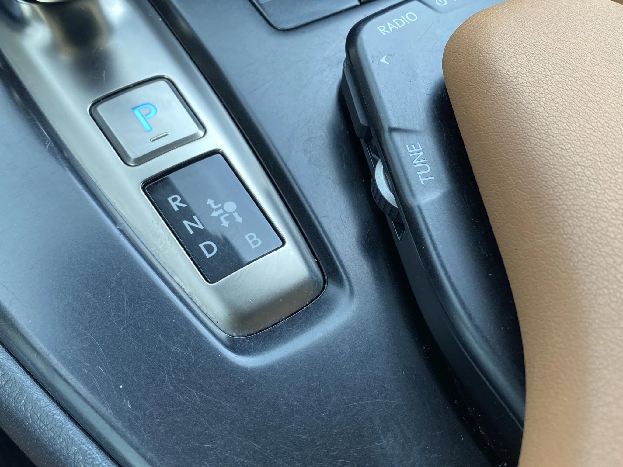 Hoofdafbeelding Lexus UX