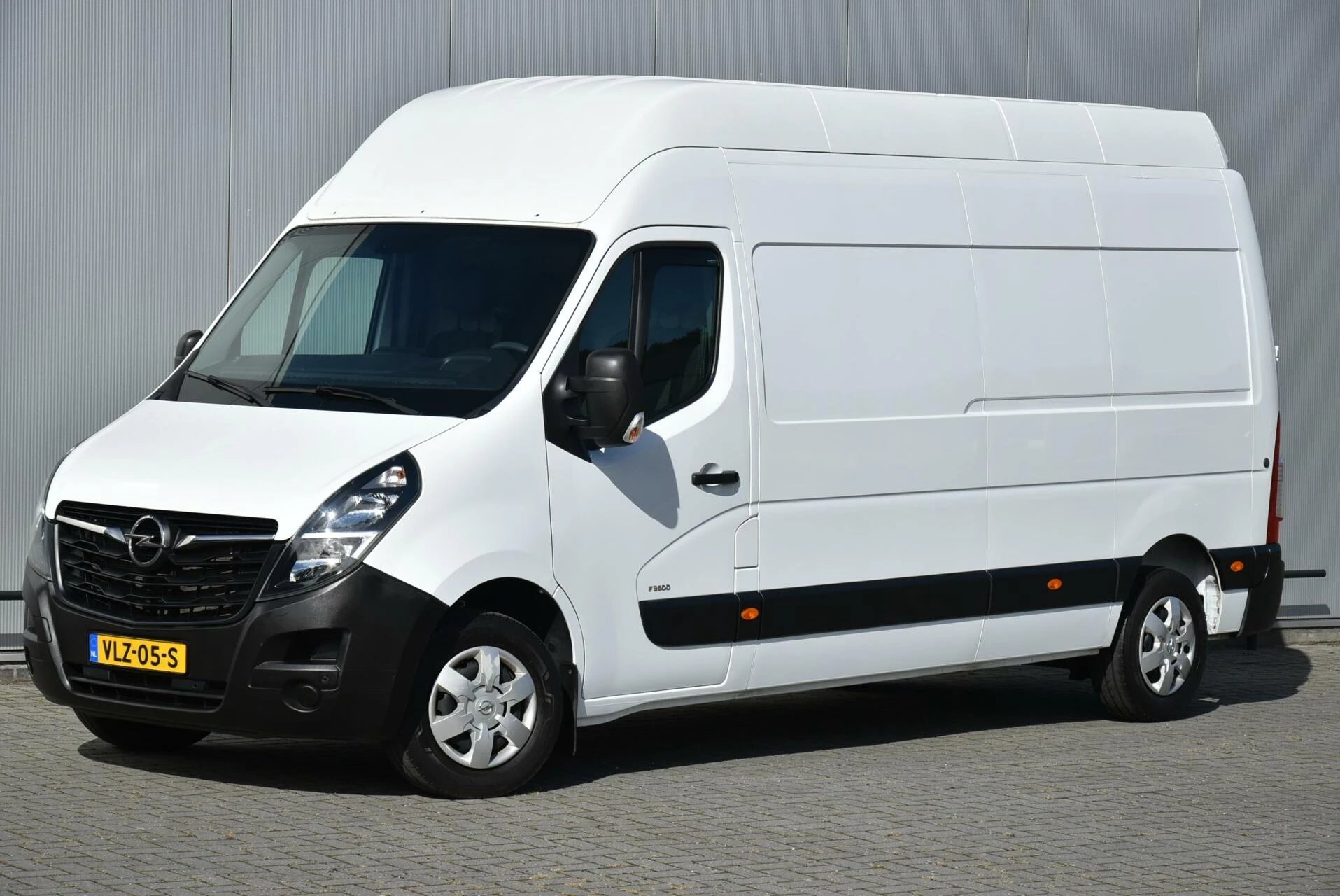 Hoofdafbeelding Opel Movano