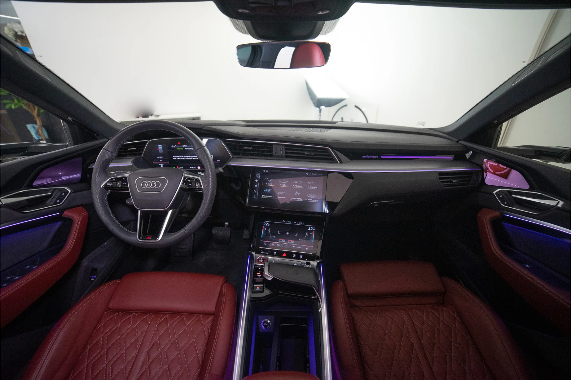 Hoofdafbeelding Audi e-tron