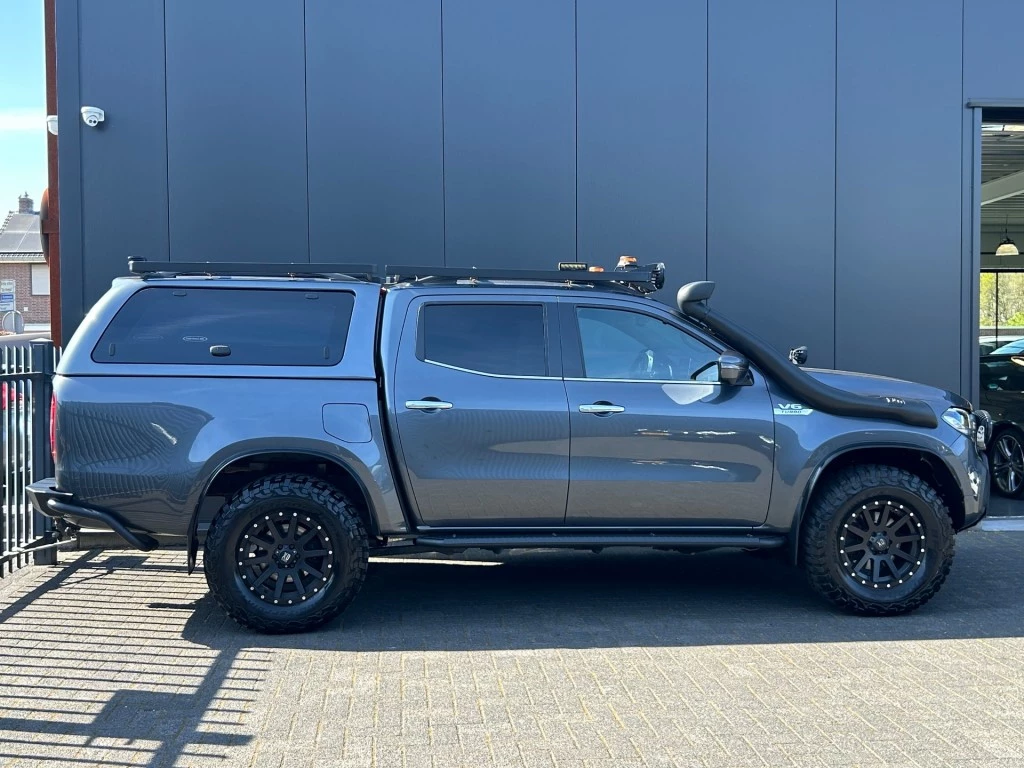 Hoofdafbeelding Mercedes-Benz X-Klasse