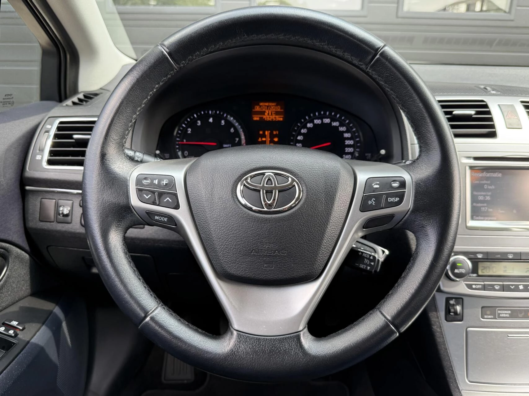 Hoofdafbeelding Toyota Avensis