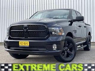 Dodge Ram Pick-Up SLT CLASSIC 6 Persoons Night Crew Cab 4x4 lpg