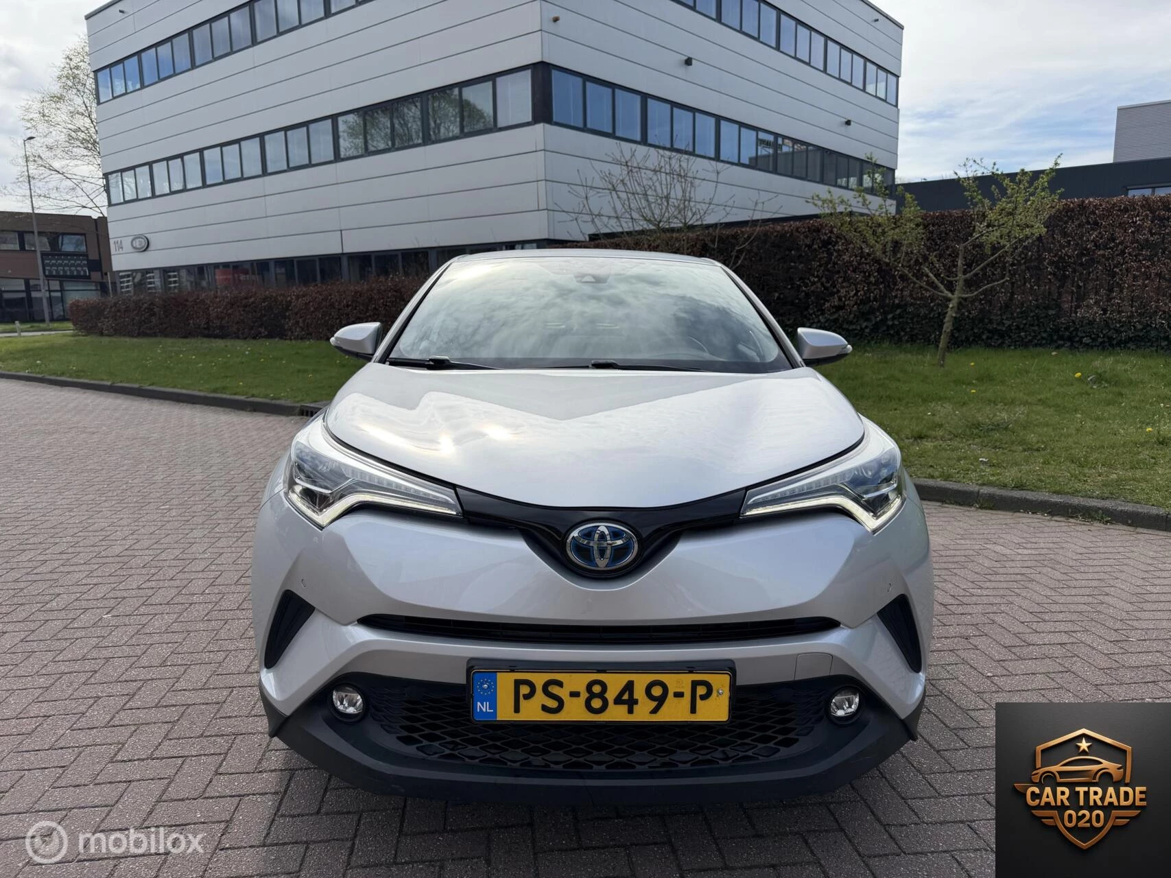 Hoofdafbeelding Toyota C-HR