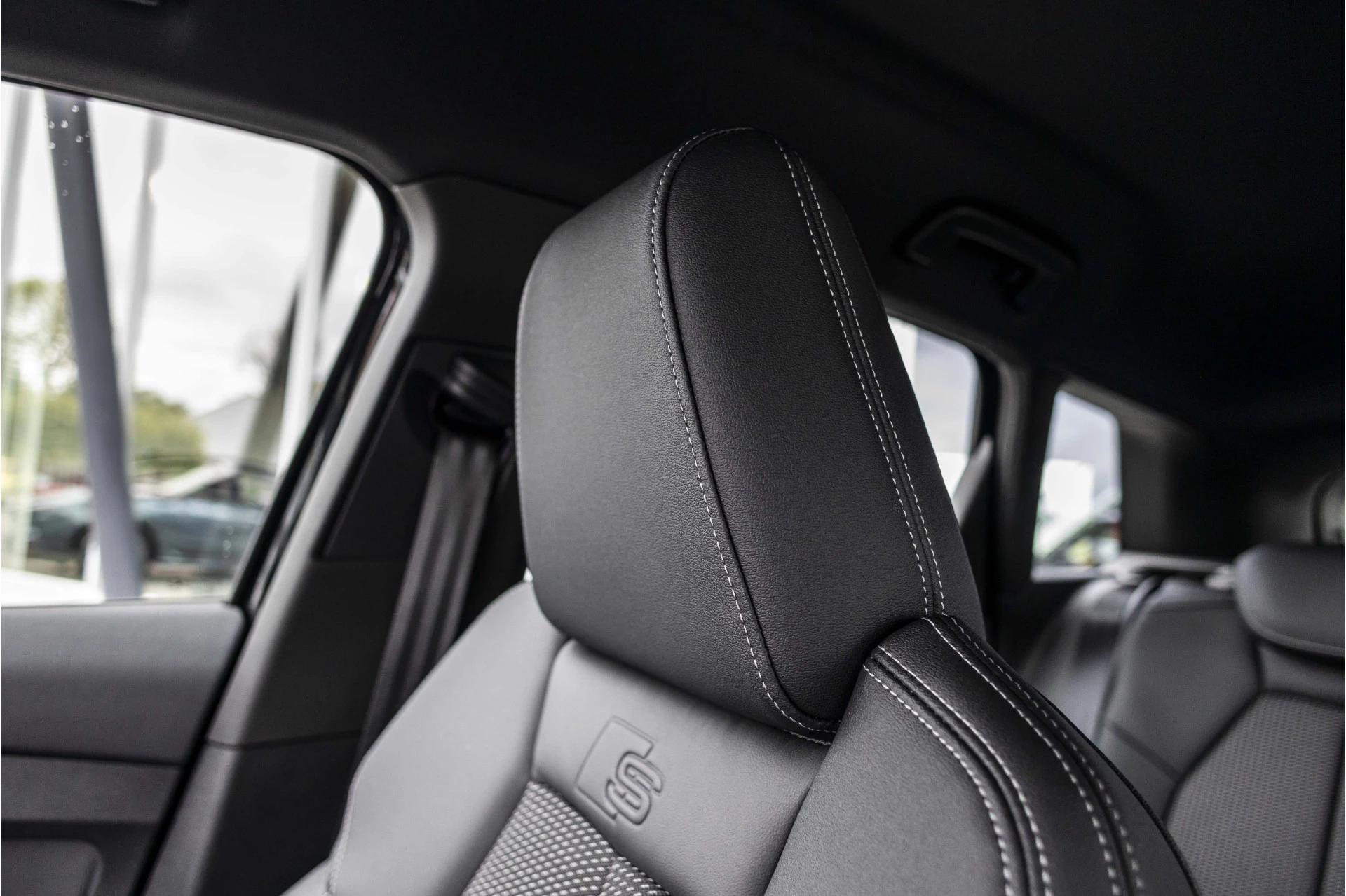 Hoofdafbeelding Audi Q4 e-tron
