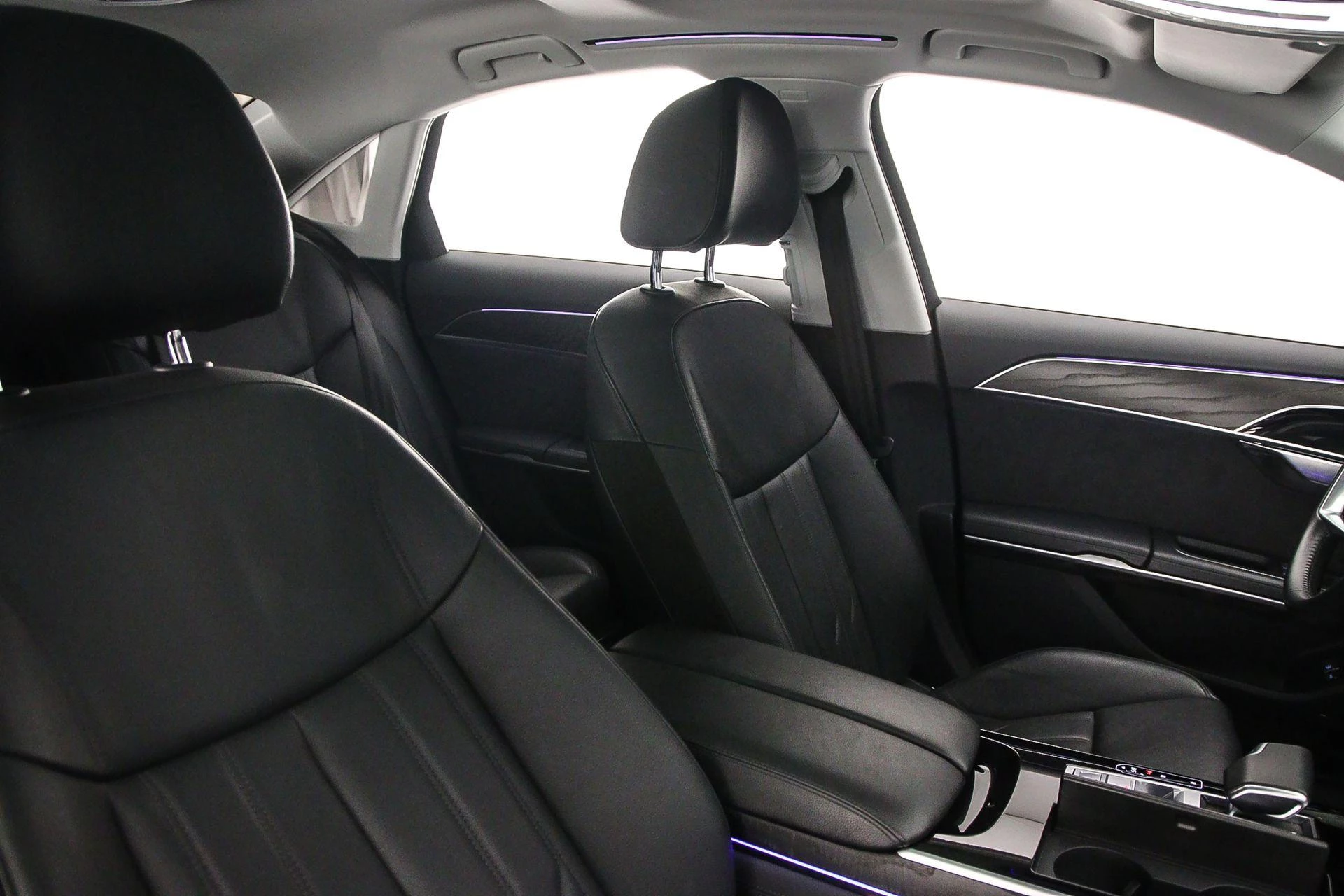 Hoofdafbeelding Audi A8