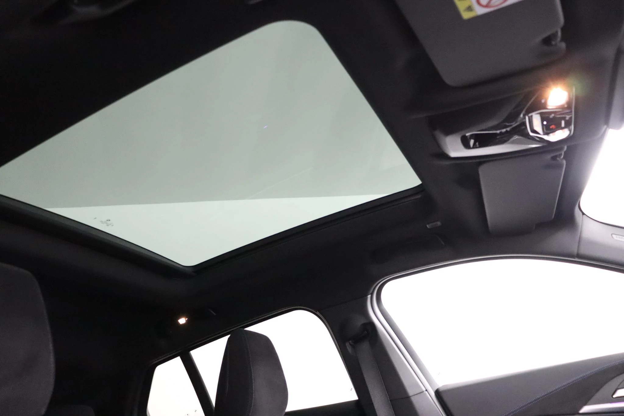 Hoofdafbeelding BMW iX2