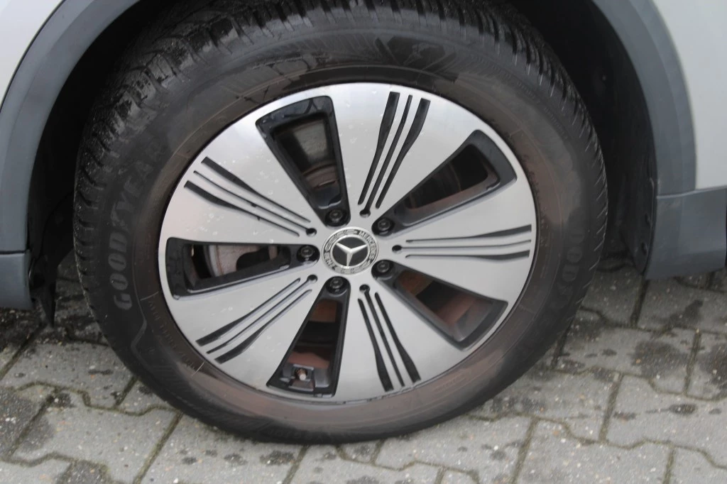 Hoofdafbeelding Mercedes-Benz EQA