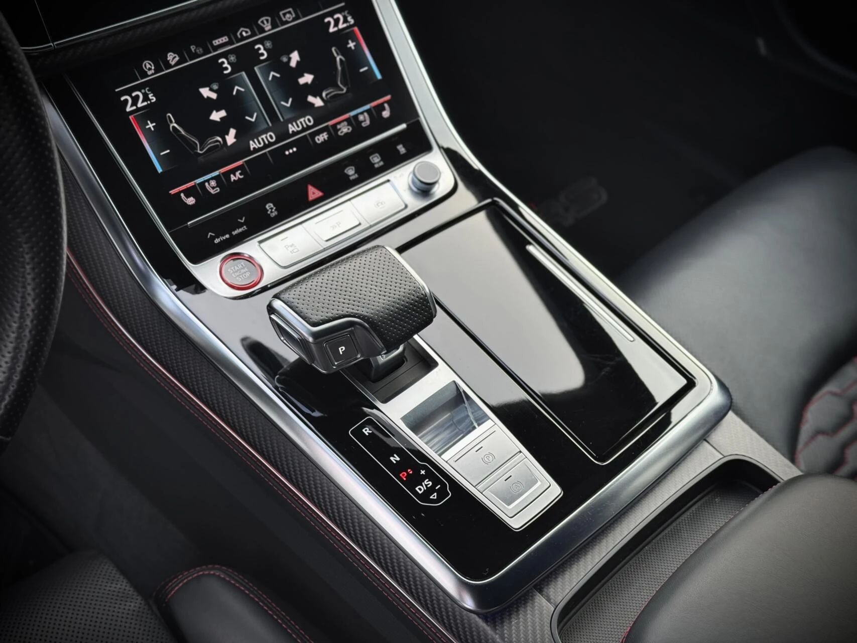 Hoofdafbeelding Audi RSQ8