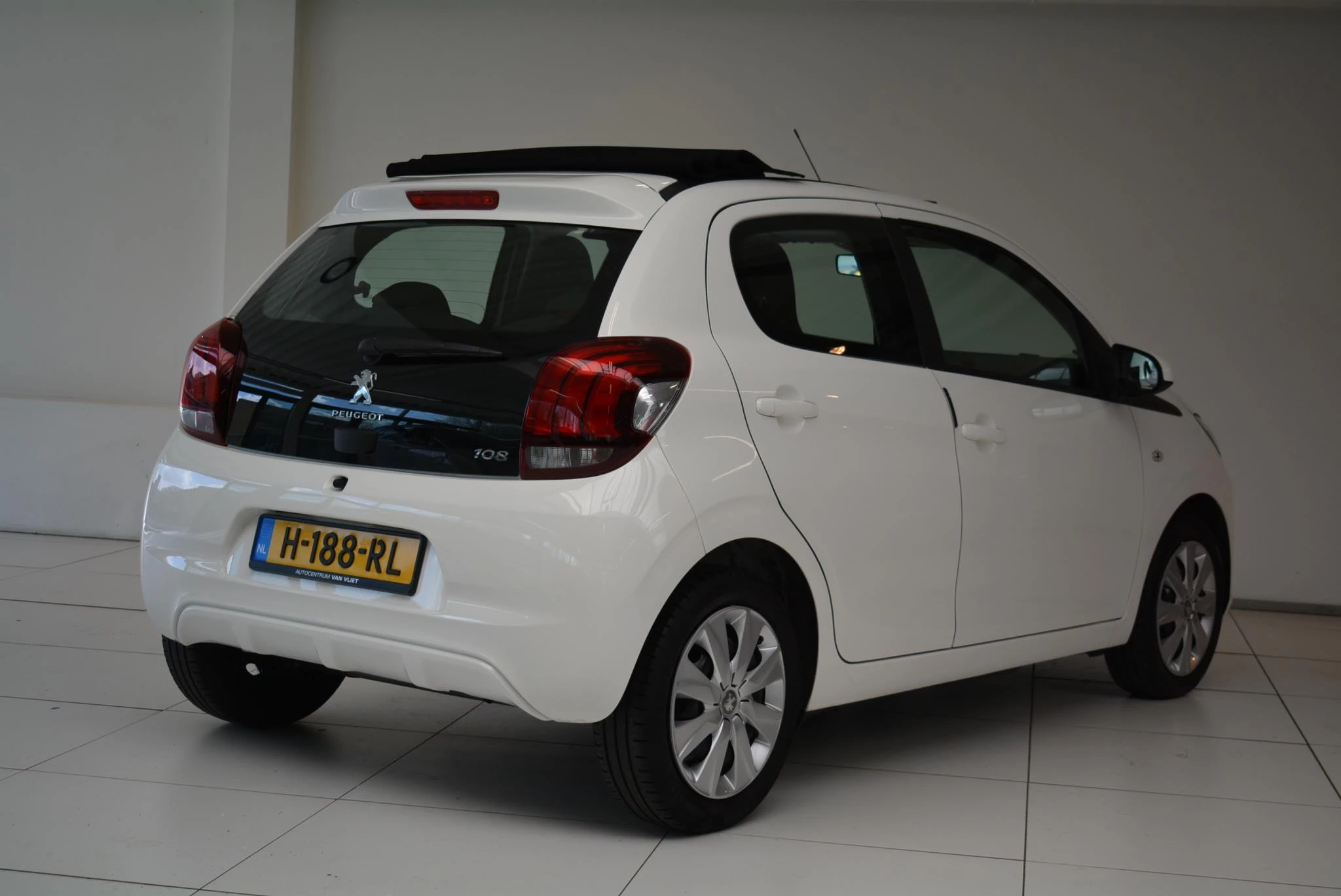 Hoofdafbeelding Peugeot 108