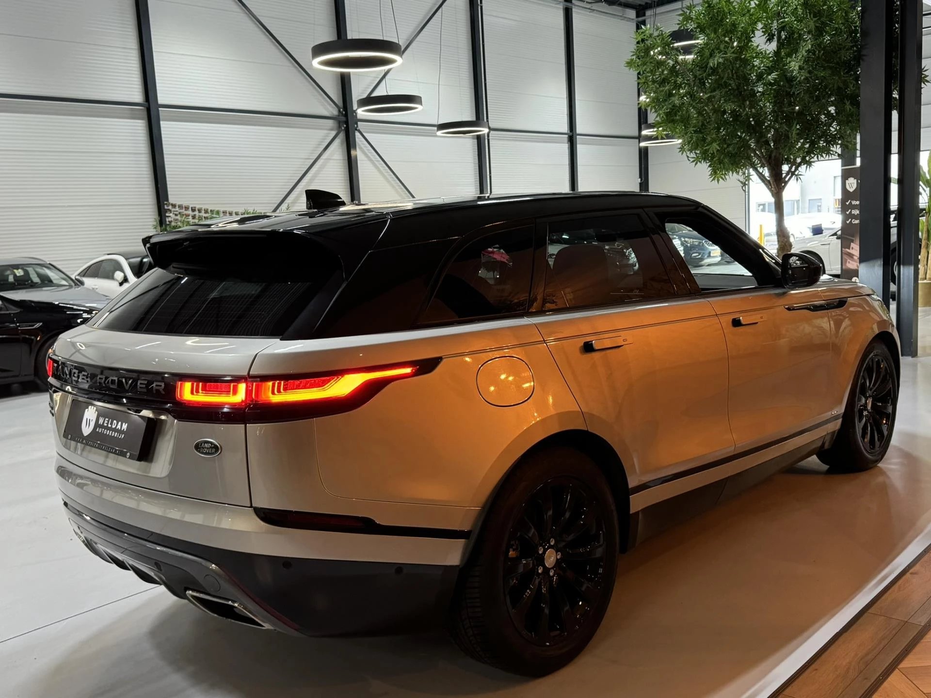 Hoofdafbeelding Land Rover Range Rover Velar