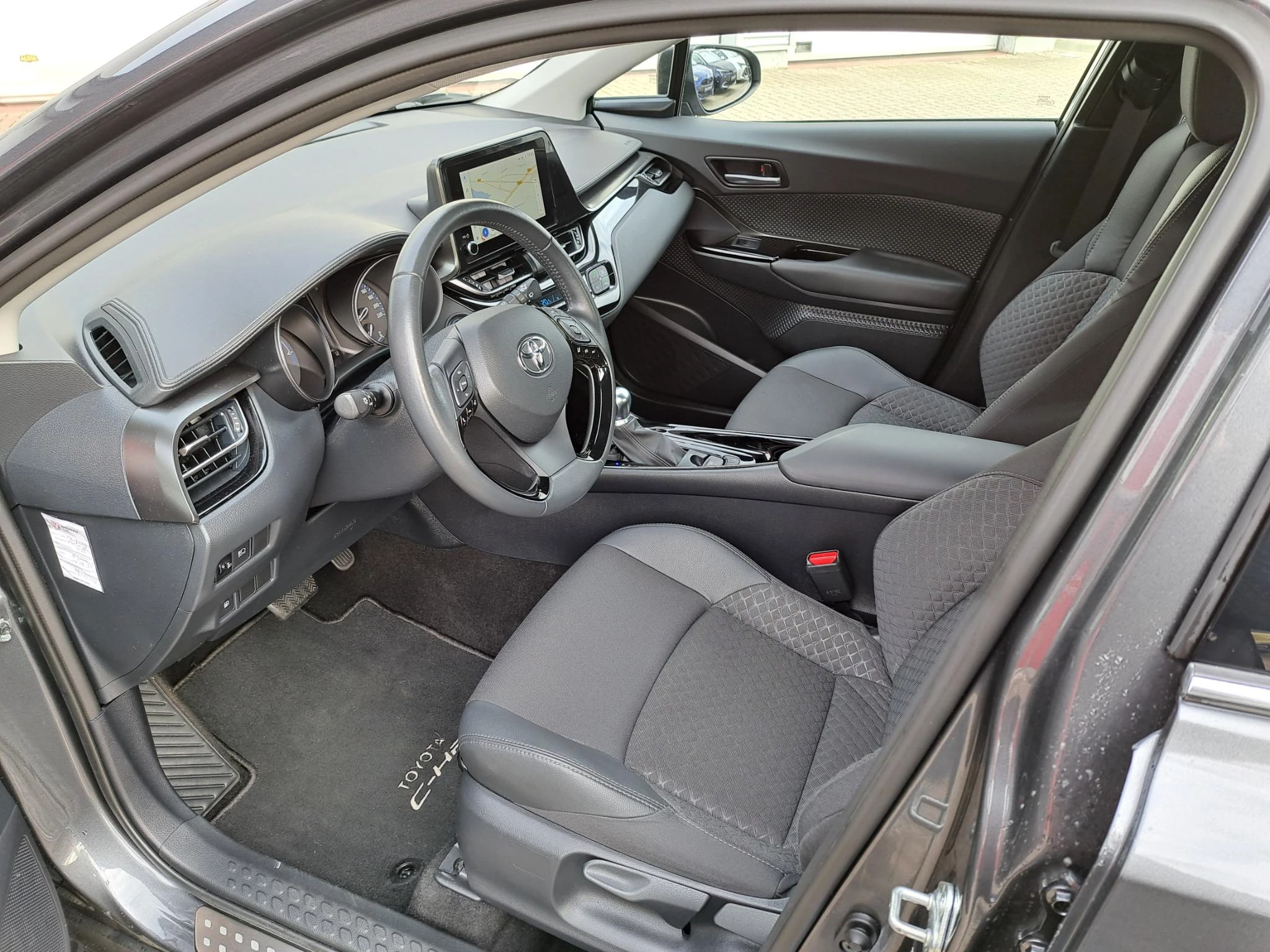 Hoofdafbeelding Toyota C-HR