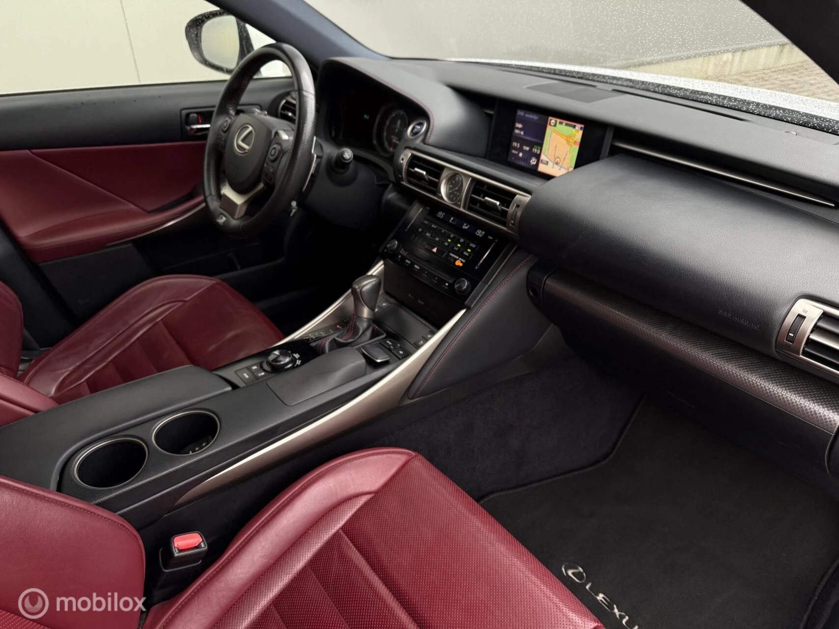 Hoofdafbeelding Lexus IS