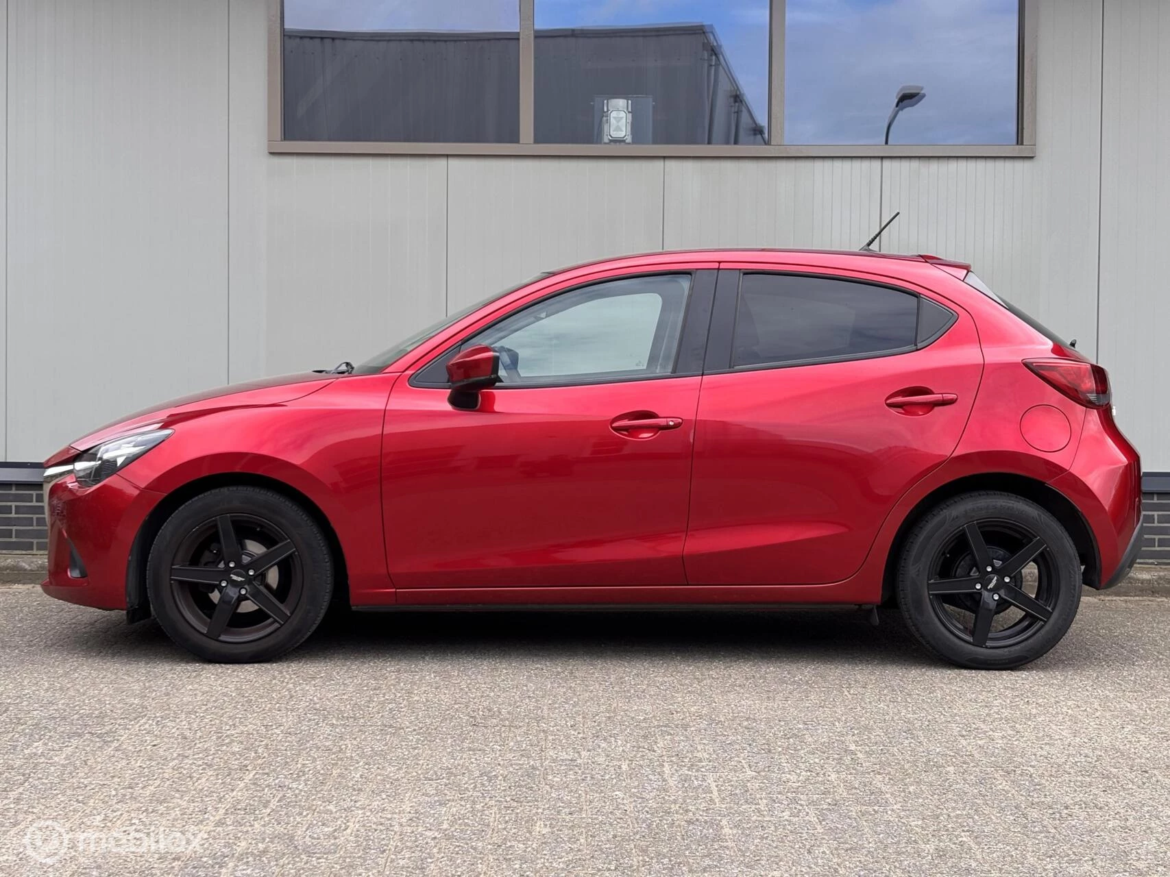 Hoofdafbeelding Mazda 2