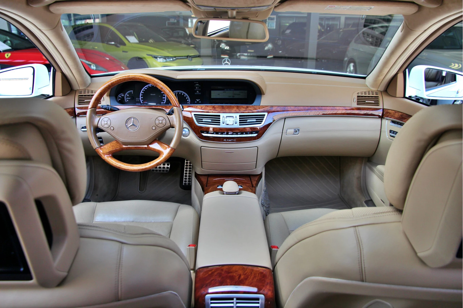 Hoofdafbeelding Mercedes-Benz S-Klasse