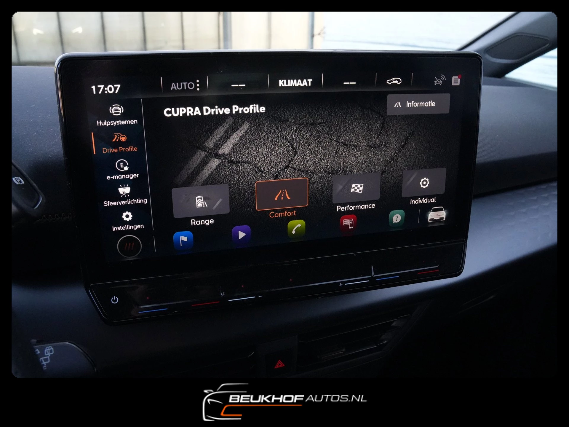 Hoofdafbeelding CUPRA Born