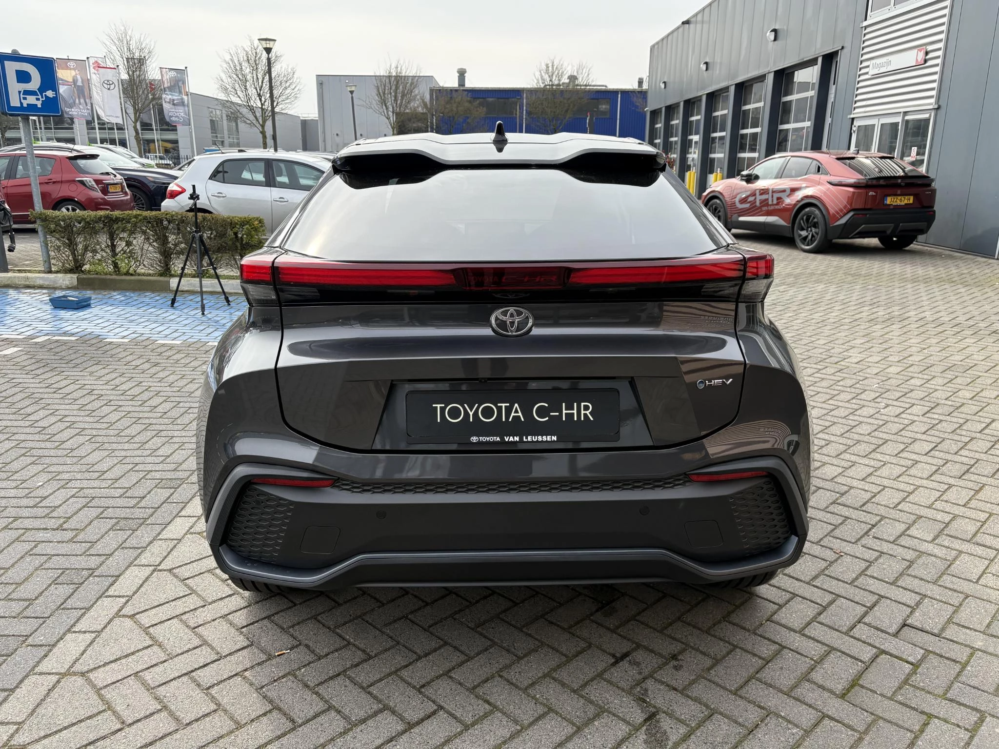 Hoofdafbeelding Toyota C-HR