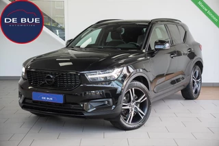 Hoofdafbeelding Volvo XC40 Volvo XC40 1.5 T5 262PK|R-Design|1ste Eig|LED|Leder|Trekhaak|Camera|Black Edition|Dealer Onderhouden