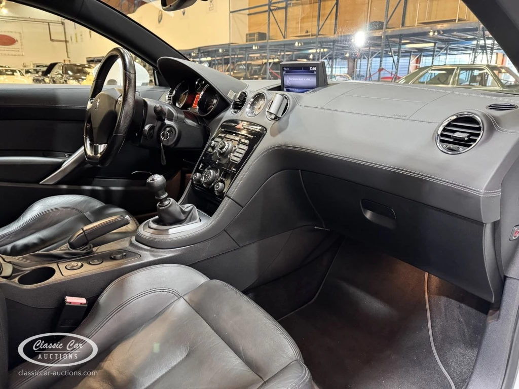 Hoofdafbeelding Peugeot RCZ