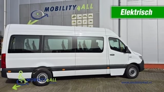 Mercedes-Benz eSprinter 4250kg / B-rijbewijs / 113kwh Accu /snelladen / ROLSTOELBUS
