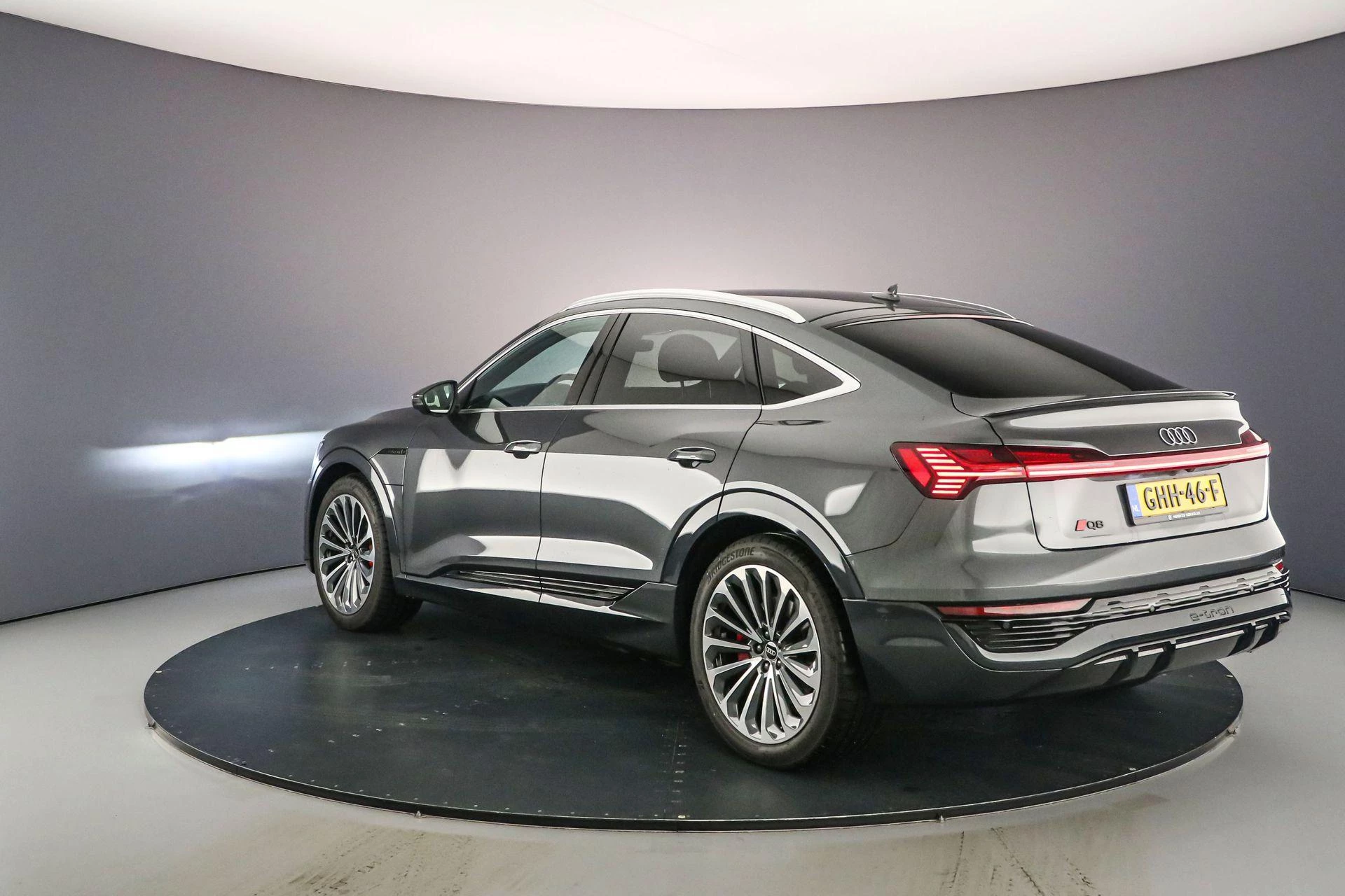 Hoofdafbeelding Audi Q8 Sportback e-tron