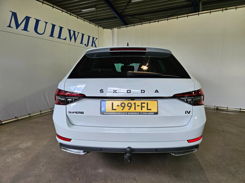 Hoofdafbeelding Škoda Superb