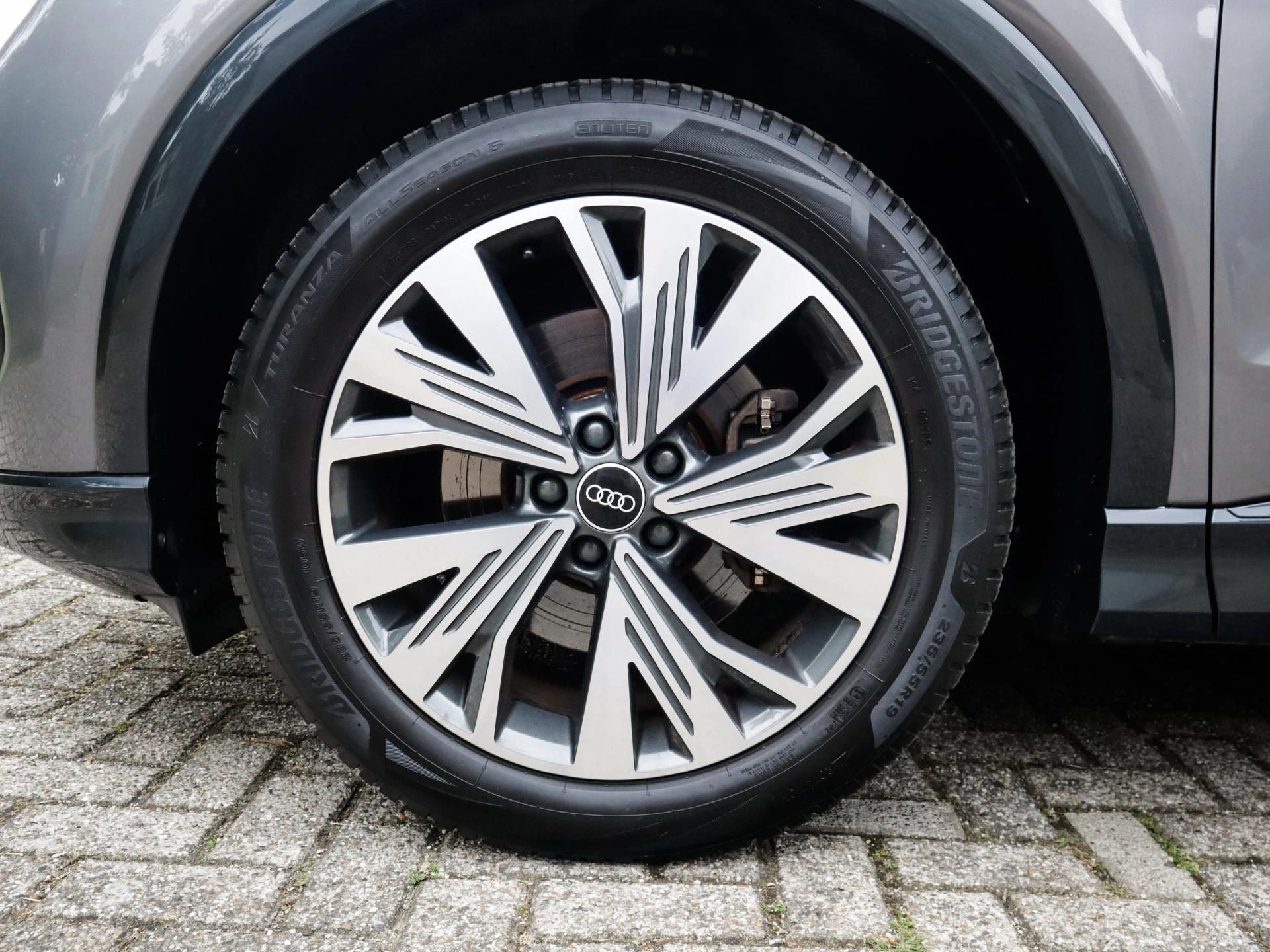 Hoofdafbeelding Audi Q4 Sportback e-tron