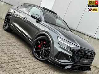 Hoofdafbeelding Audi Q8 Audi Q8 55 TFSI e S-line 381Pk 22Inch SQ8 dif Rs-int Massage Black optic