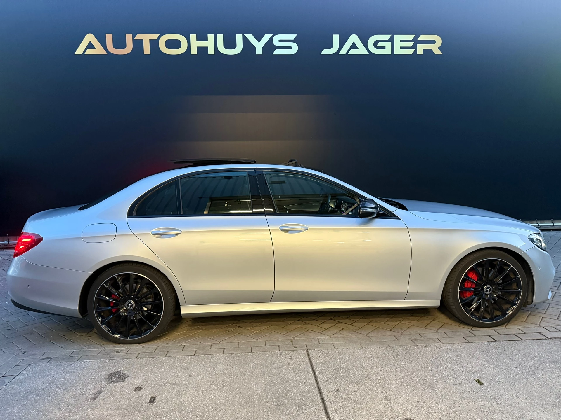 Hoofdafbeelding Mercedes-Benz E-Klasse
