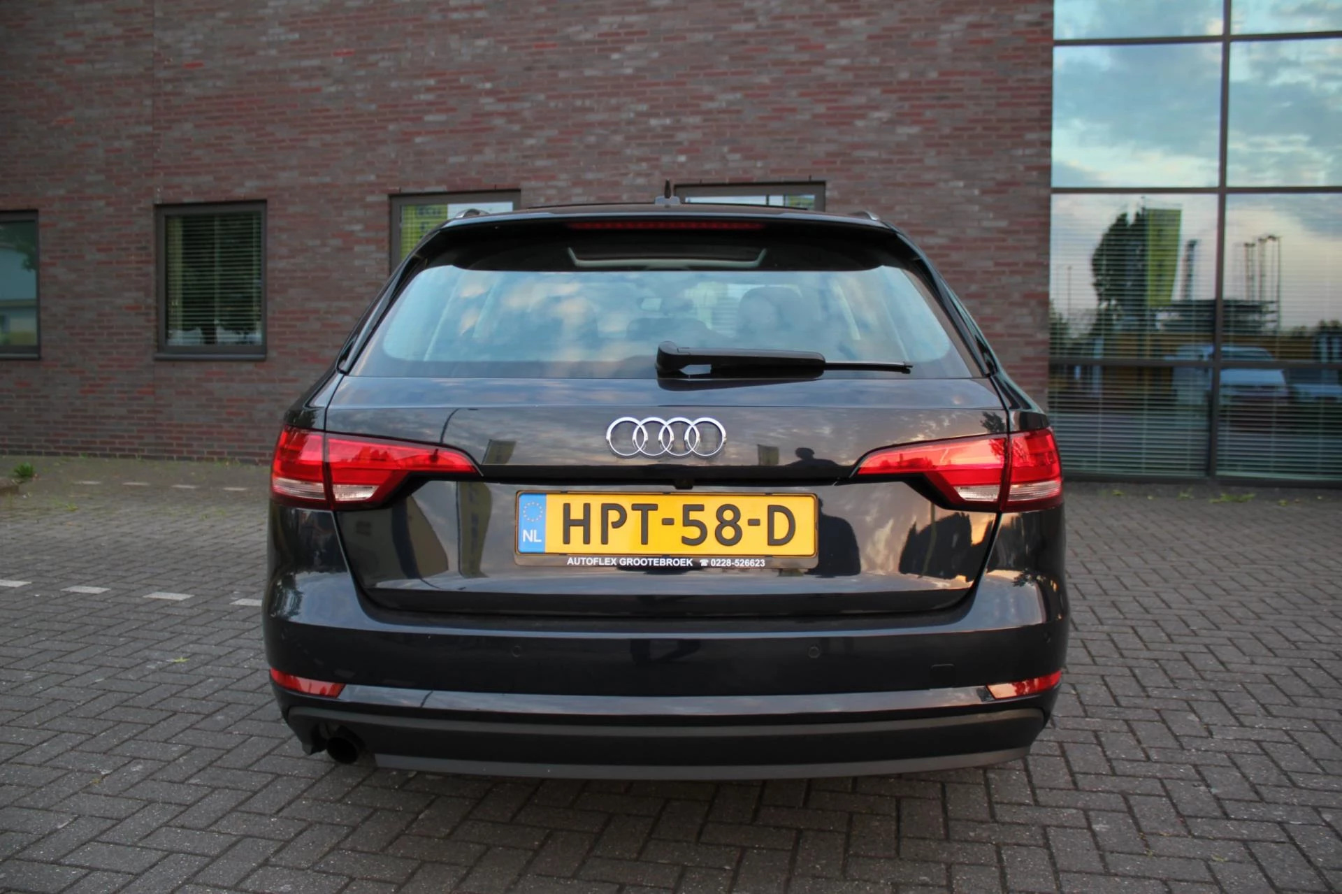 Hoofdafbeelding Audi A4