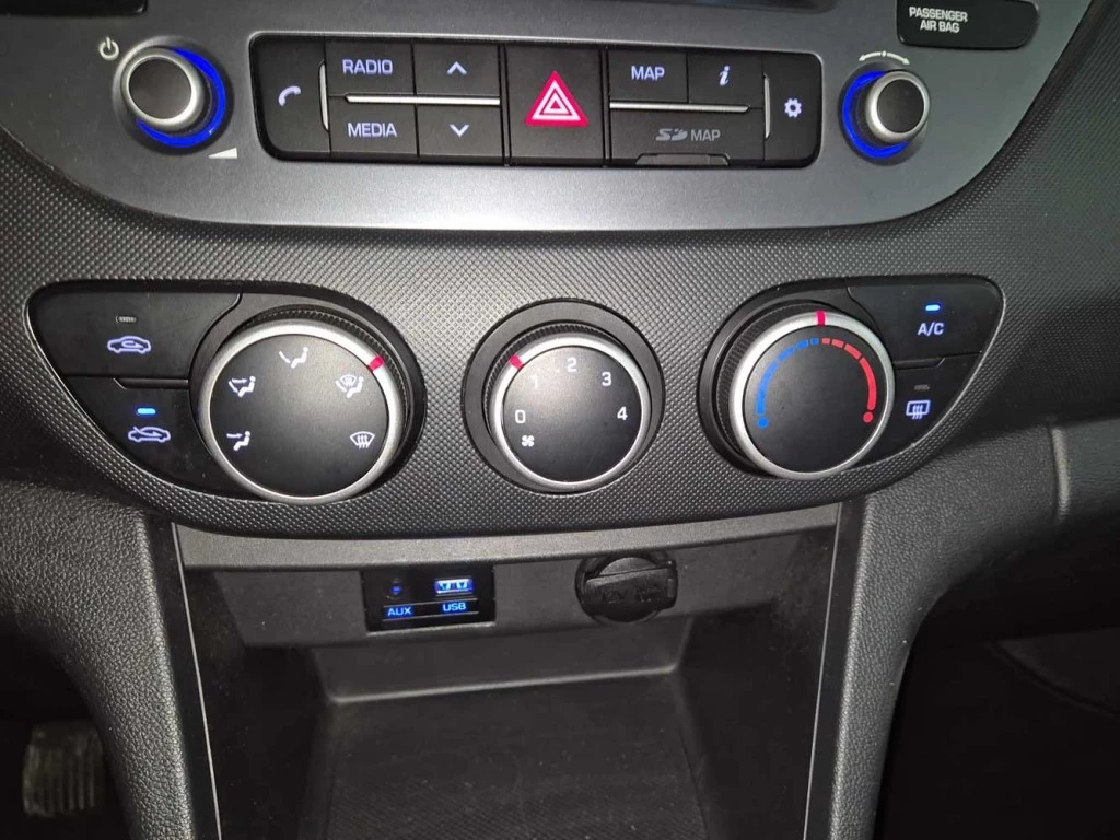 Hoofdafbeelding Hyundai i10