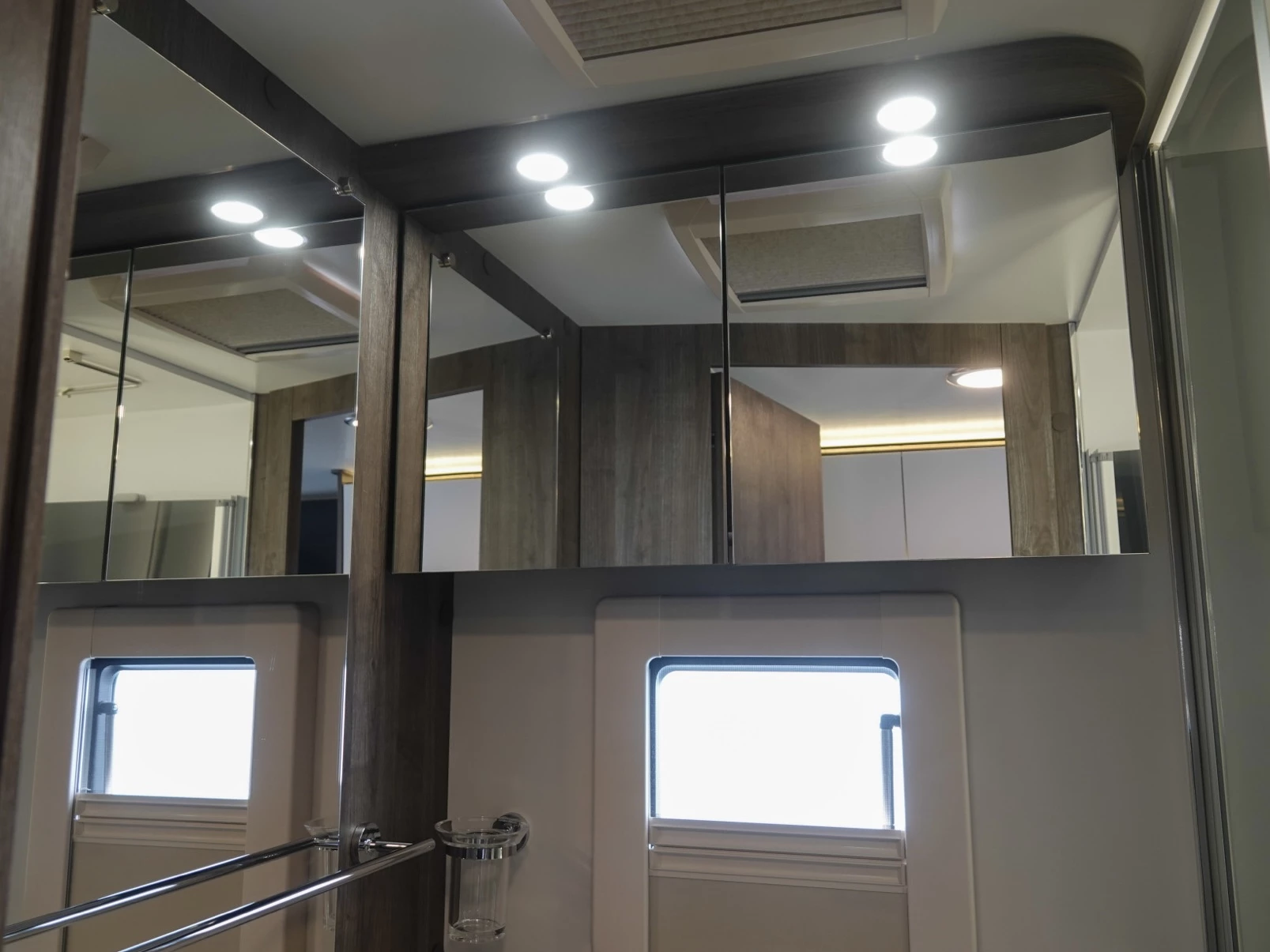 Hoofdafbeelding Benimar Amphitryon