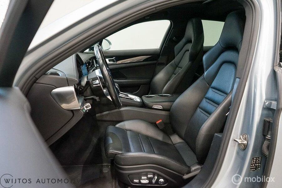 Hoofdafbeelding Porsche Panamera