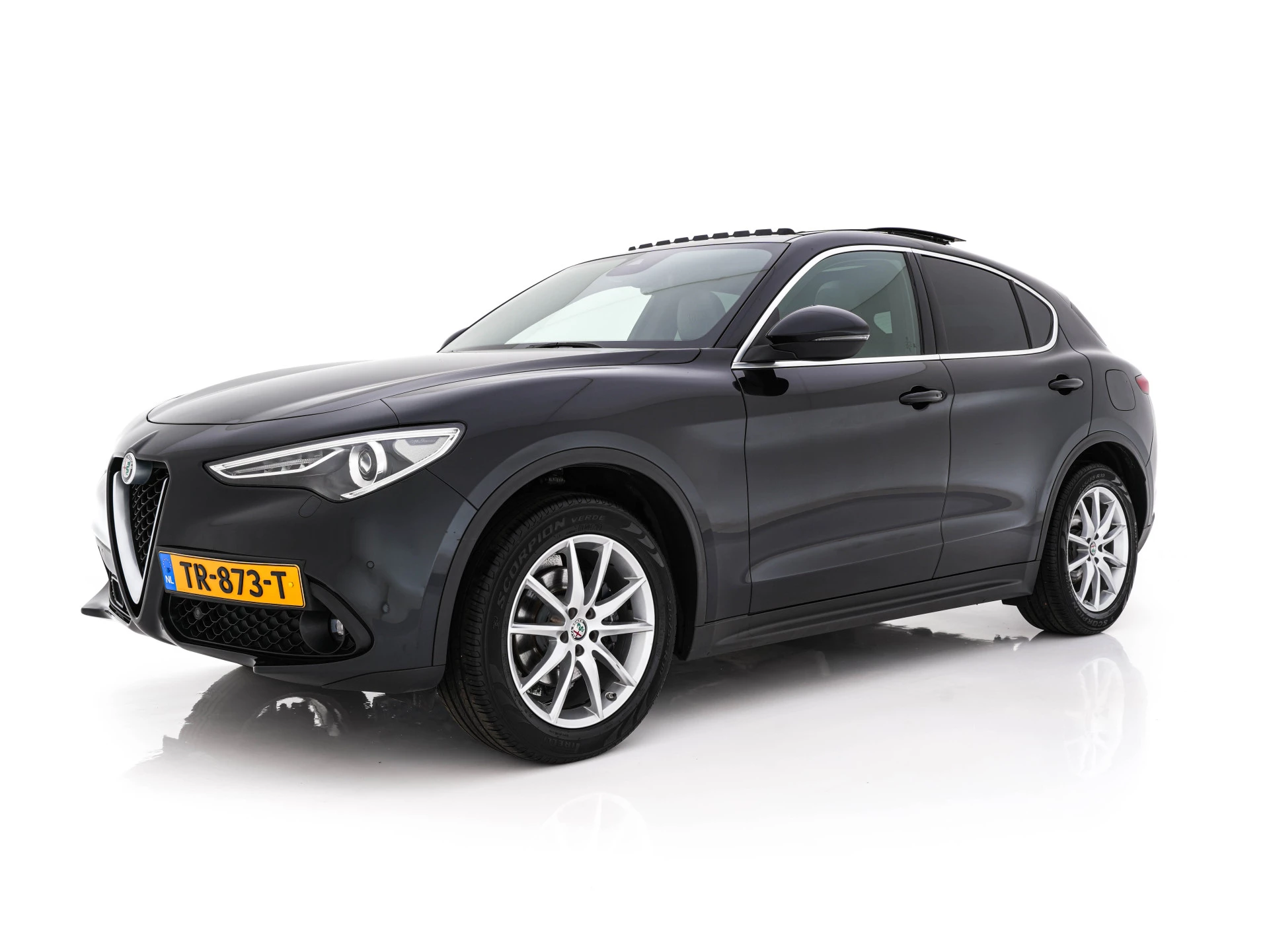 Hoofdafbeelding Alfa Romeo Stelvio
