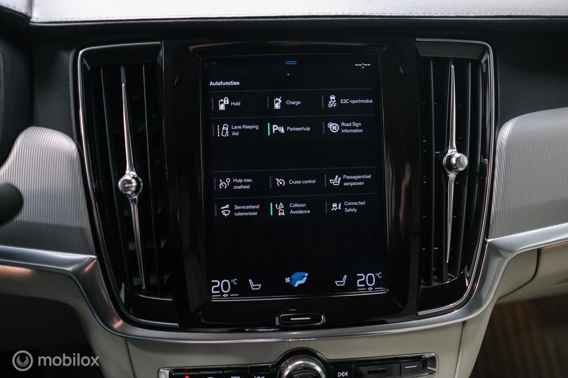 Hoofdafbeelding Volvo S90