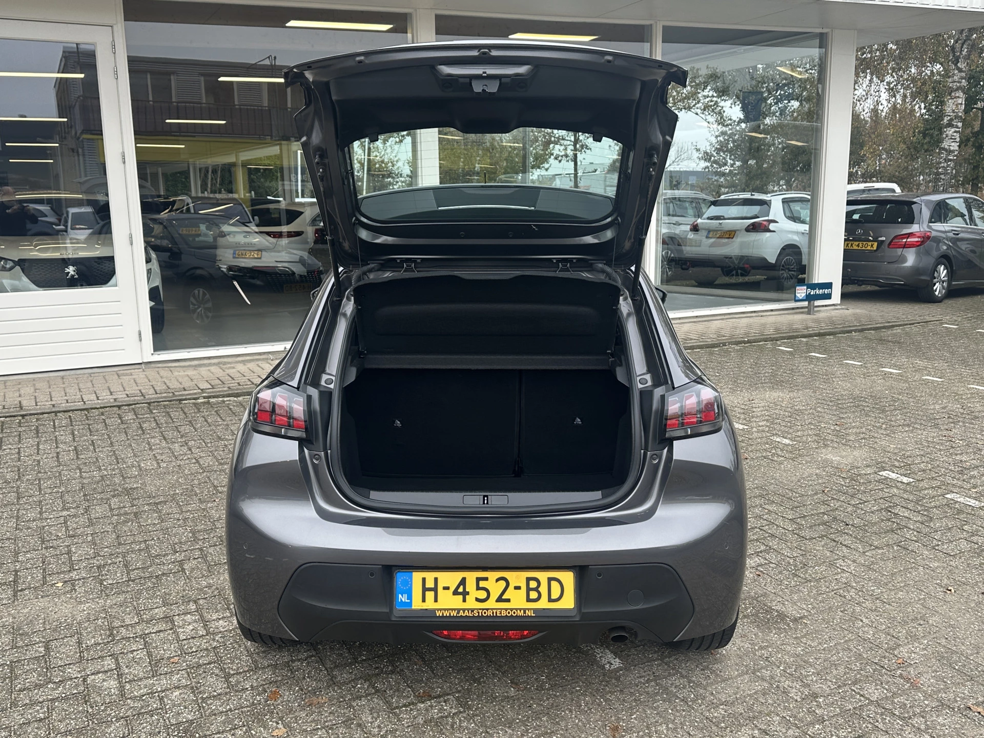 Hoofdafbeelding Peugeot 208