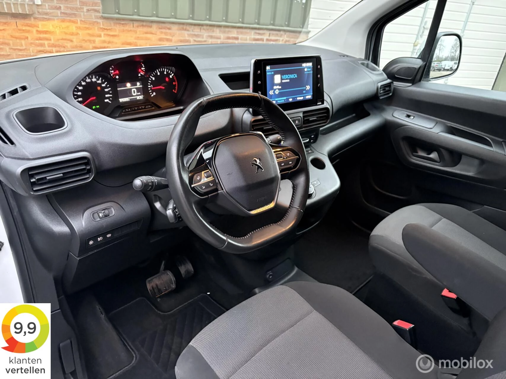 Hoofdafbeelding Peugeot Partner