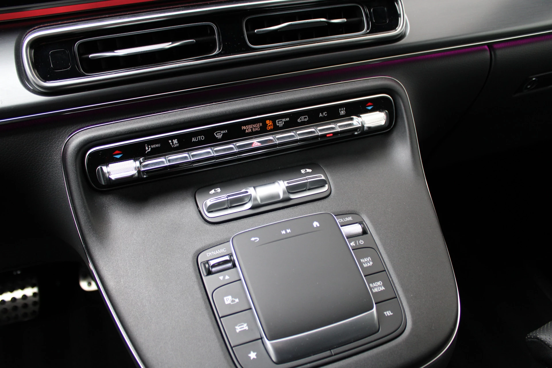 Hoofdafbeelding Mercedes-Benz EQV