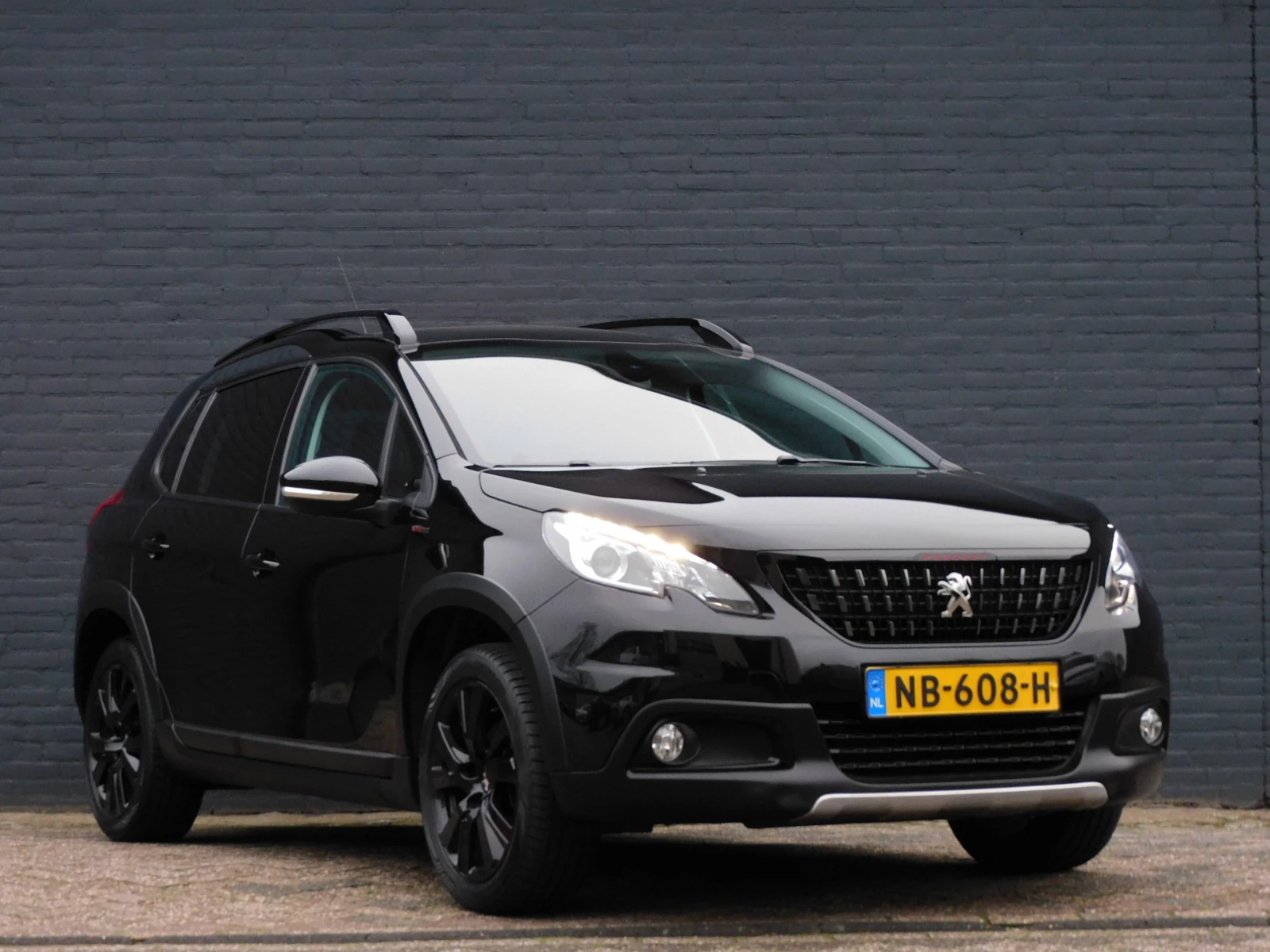 Hoofdafbeelding Peugeot 2008