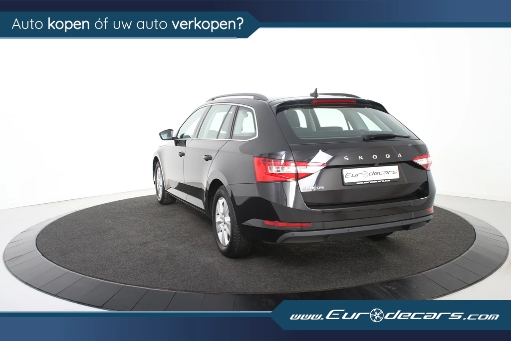 Hoofdafbeelding Škoda Superb