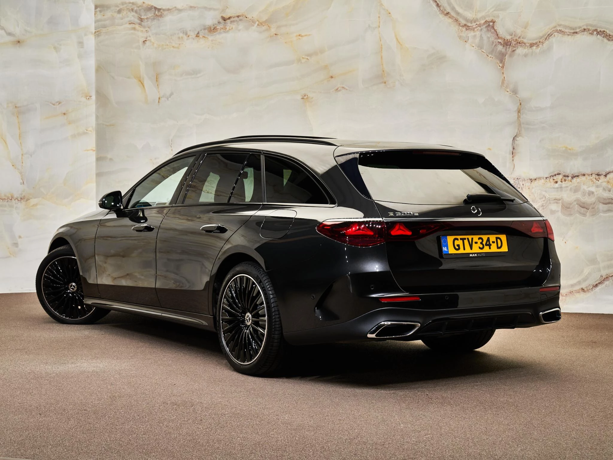 Hoofdafbeelding Mercedes-Benz E-Klasse