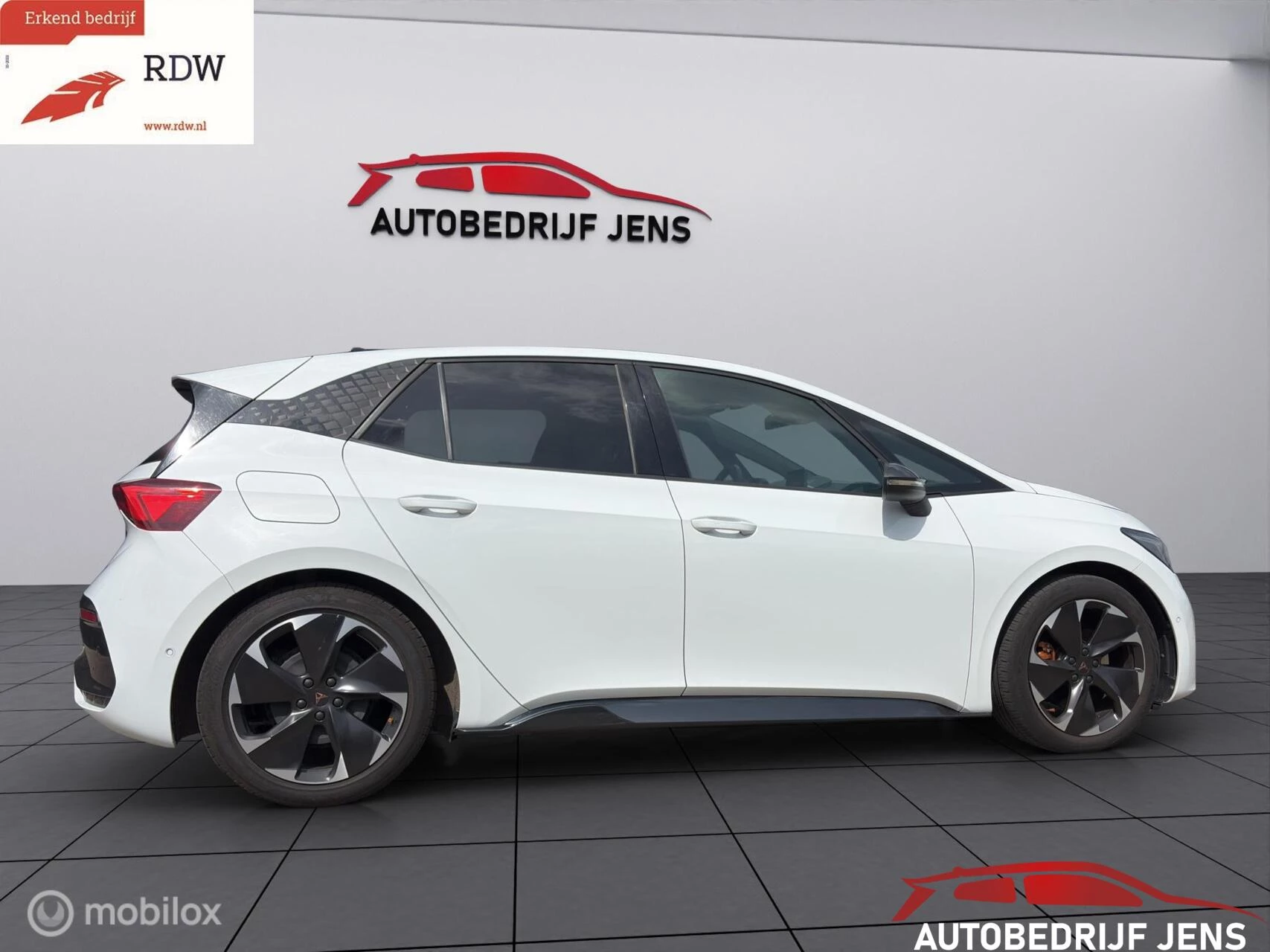 Hoofdafbeelding CUPRA Born