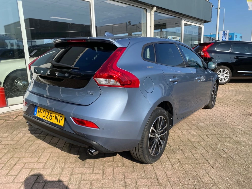 Hoofdafbeelding Volvo V40