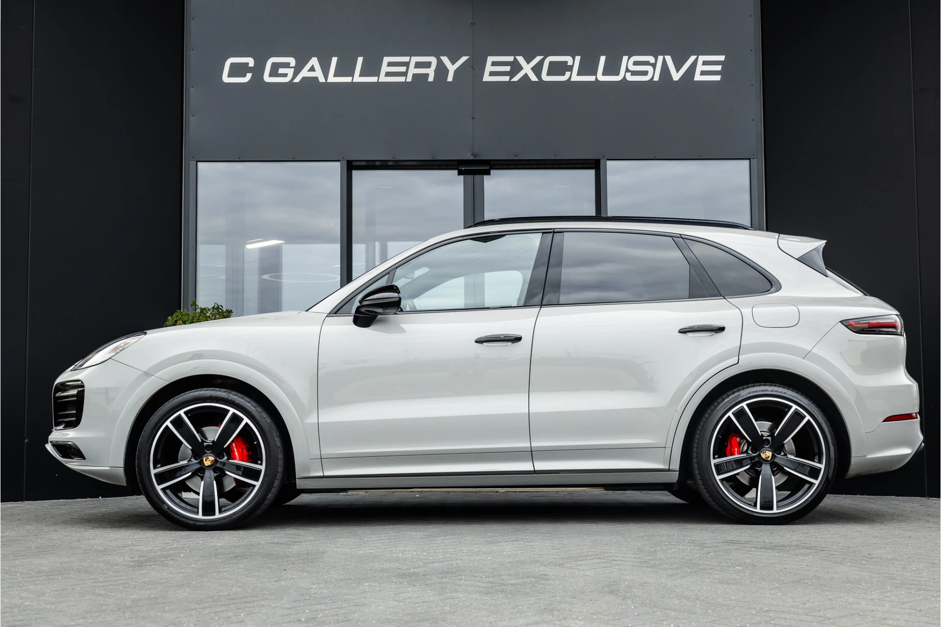 Hoofdafbeelding Porsche Cayenne