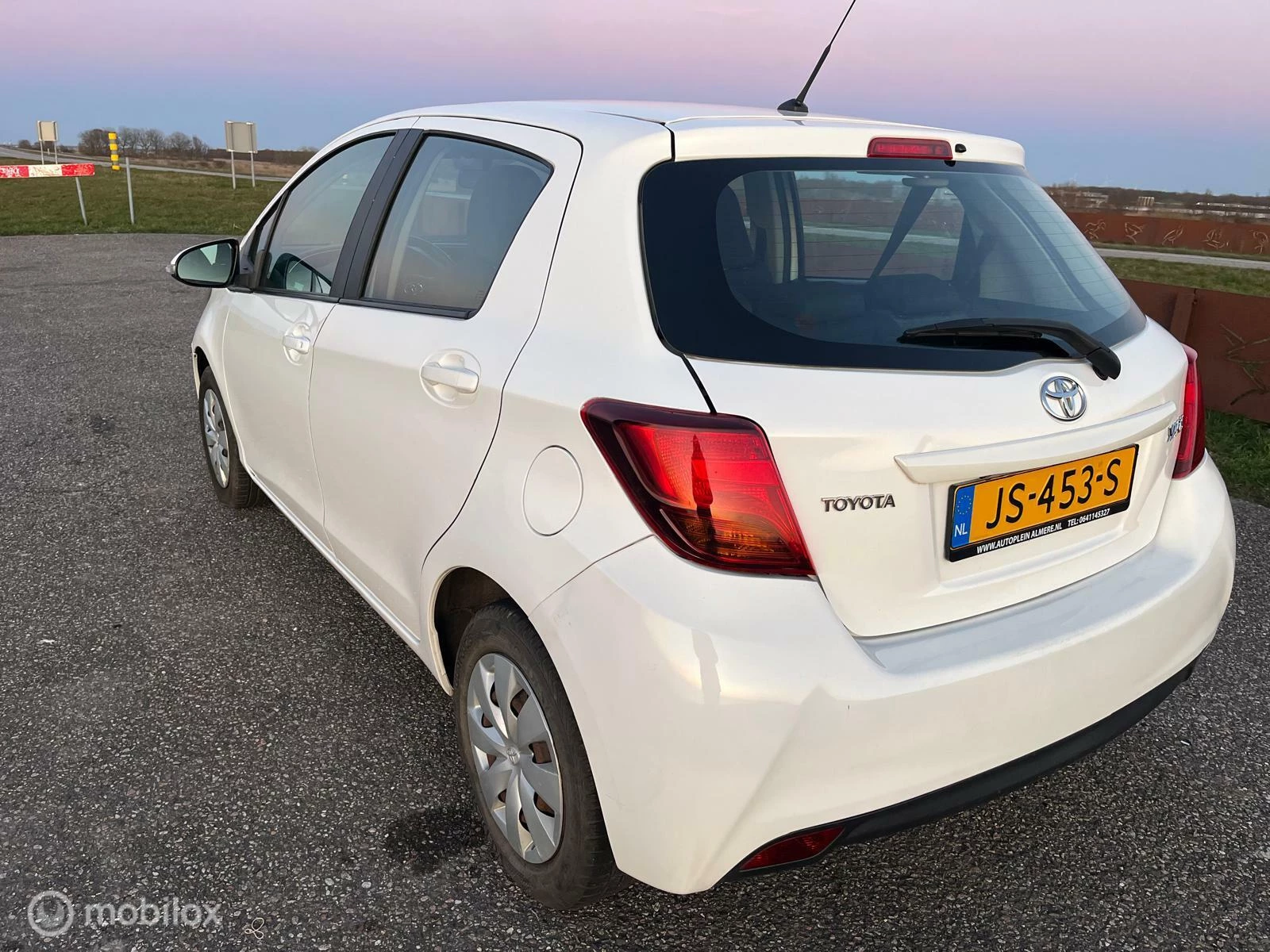 Hoofdafbeelding Toyota Yaris