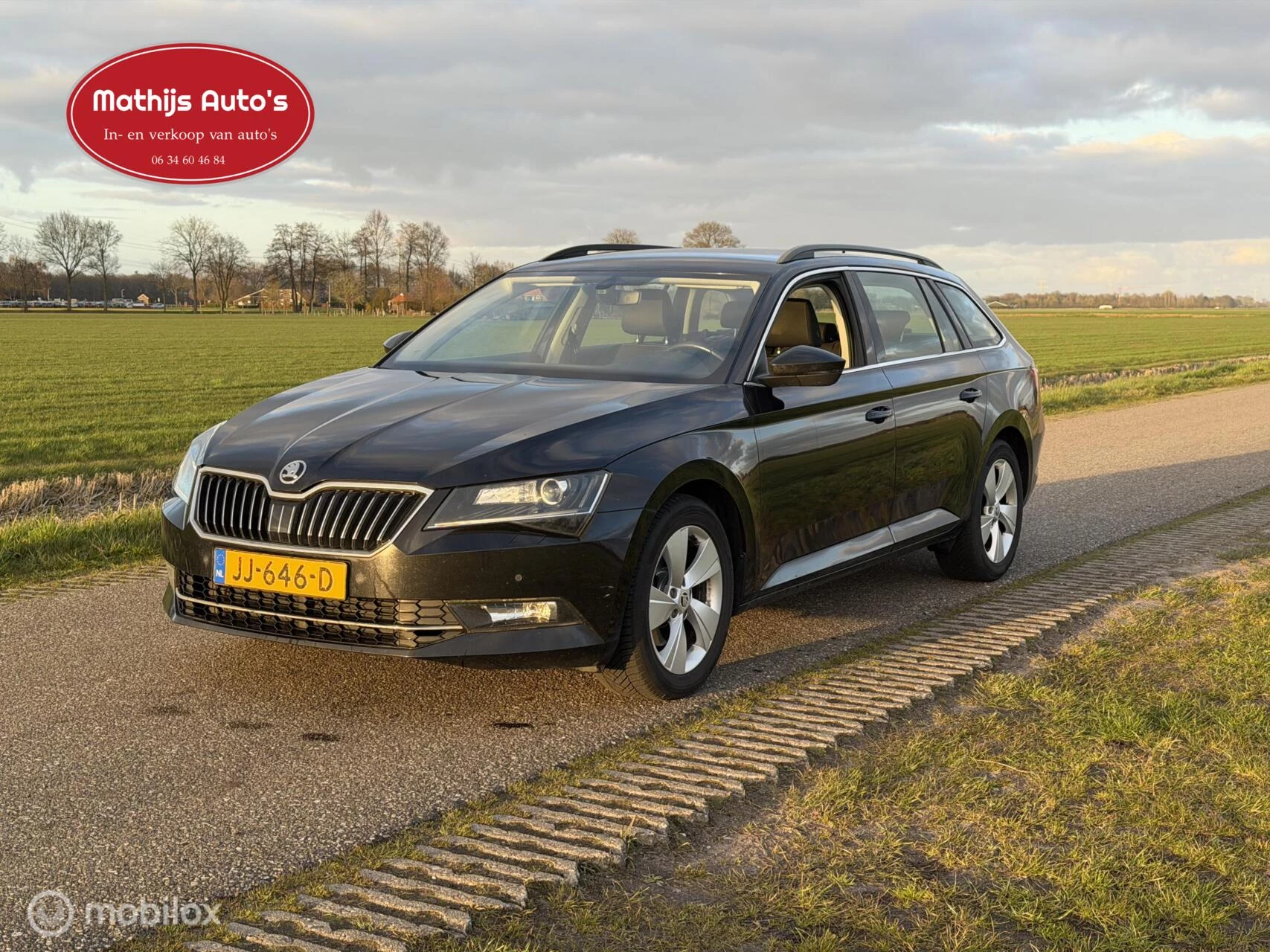 Hoofdafbeelding Škoda Superb