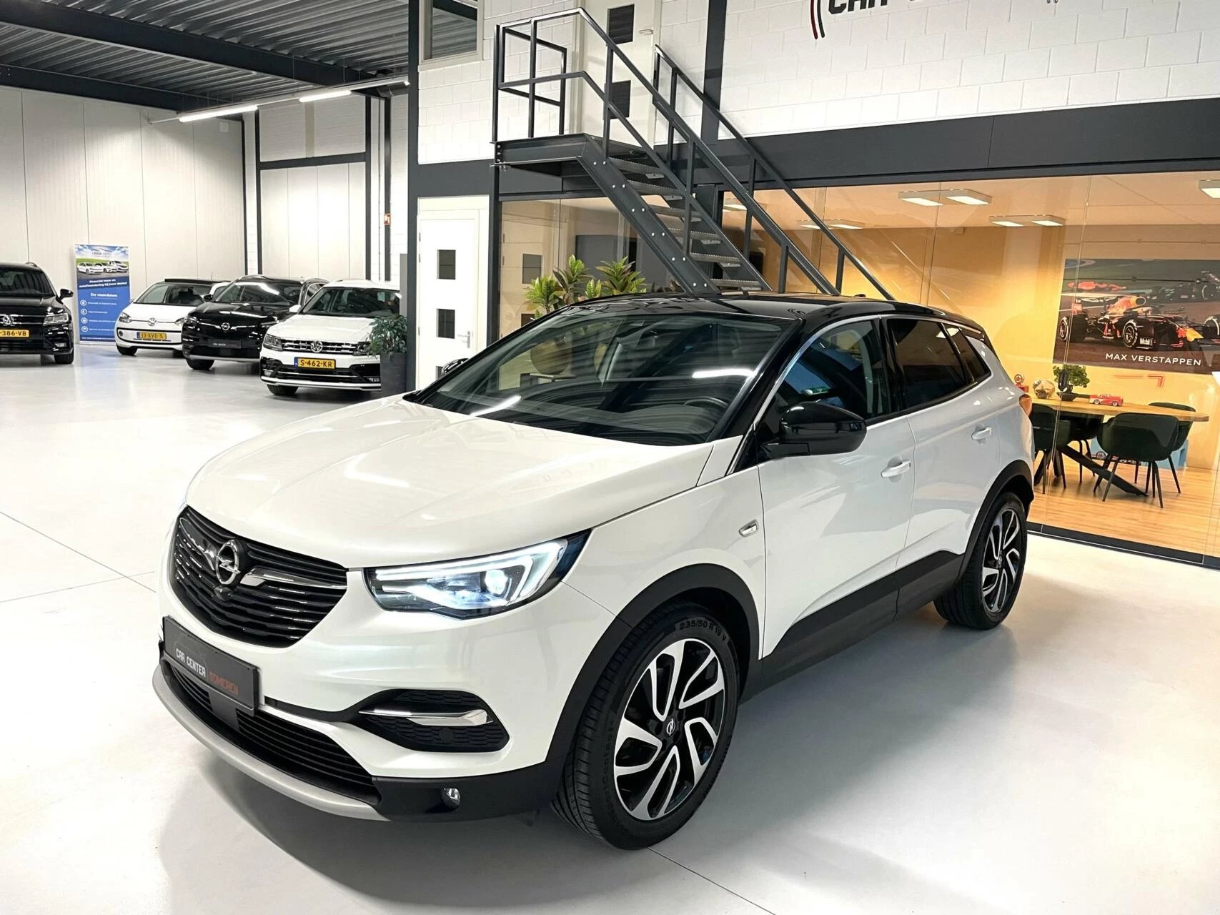 Hoofdafbeelding Opel Grandland X