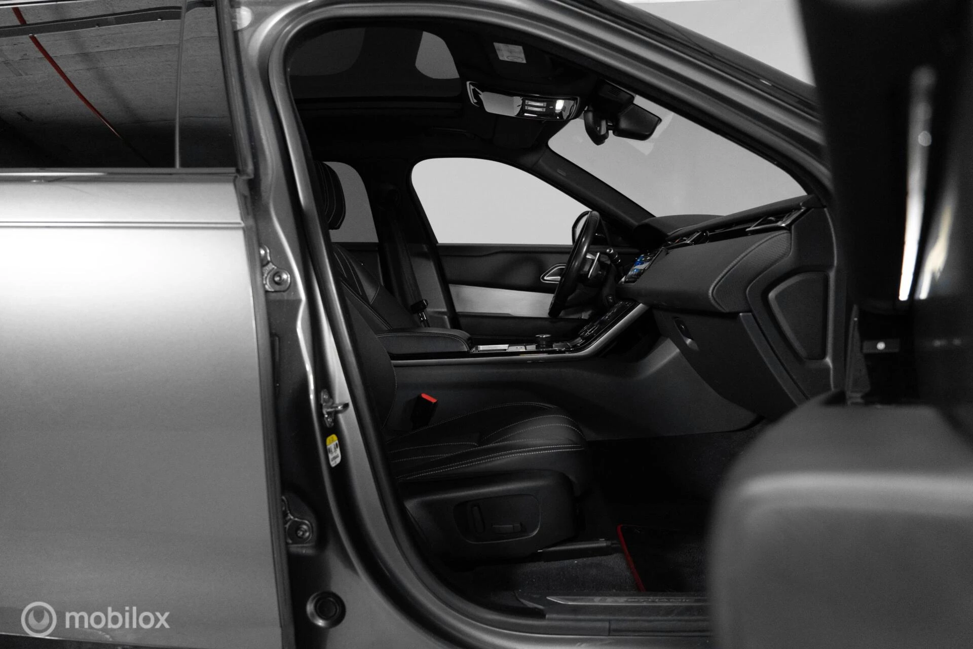 Hoofdafbeelding Land Rover Range Rover Velar