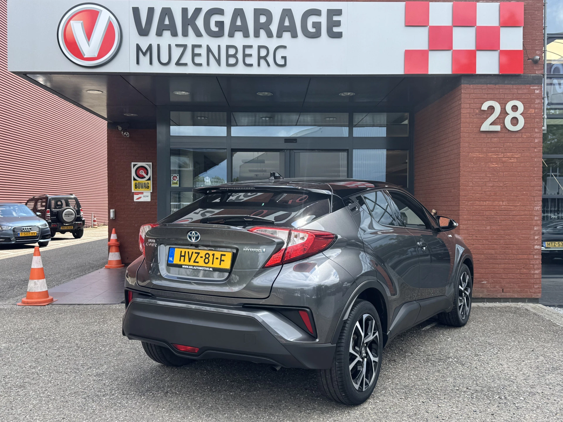 Hoofdafbeelding Toyota C-HR