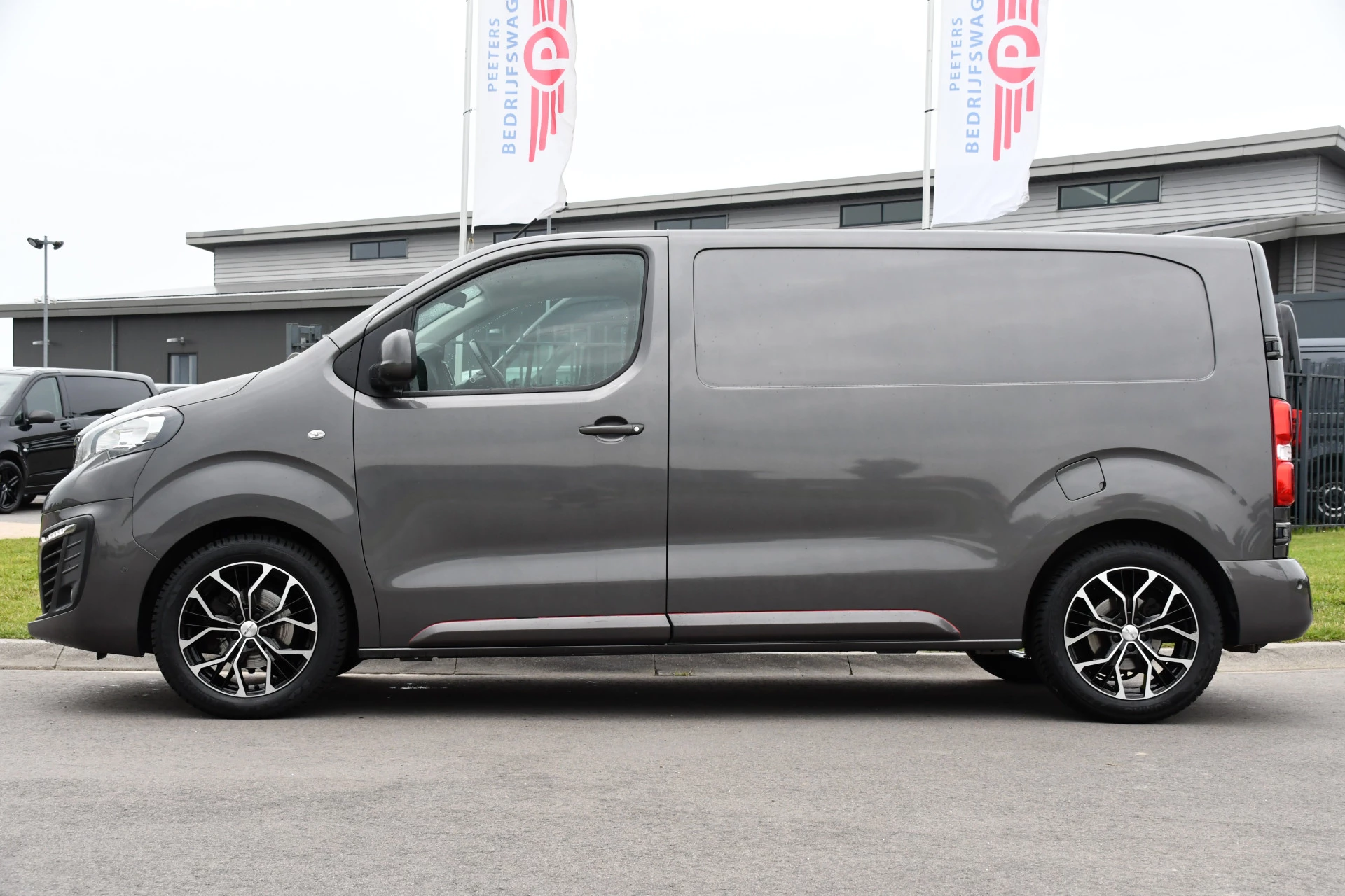 Hoofdafbeelding Peugeot Expert