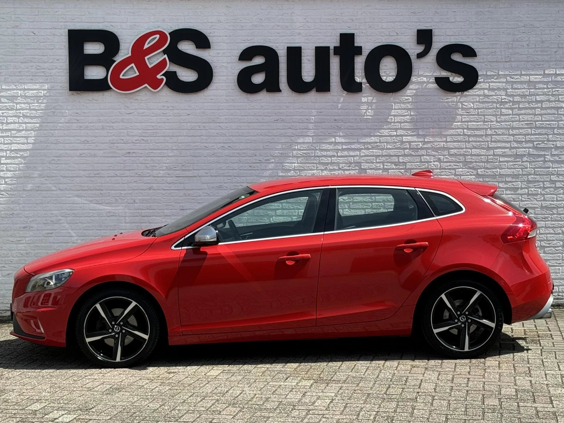 Hoofdafbeelding Volvo V40